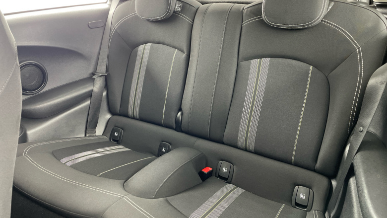 MINI Hatchback 135kW Cooper S Level 1 33kWh 3dr Auto Electric Hatchback